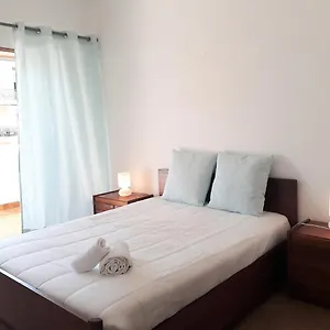 T2 Mira 4- Familiar, 80mt Praia, Wifi Quarteira